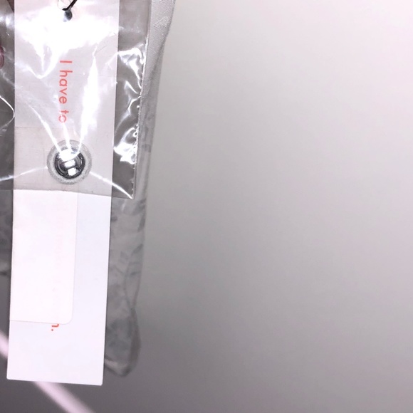 NWT MODCLOTH Just What I Needed Flutter Sleeve Top - Picture 9 of 12